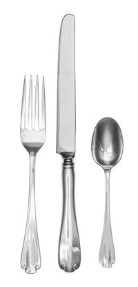 An American Silver Flatware Service, Tiffany & Co., New York, NY, First Half 20th Century, Flemish pattern, comprising: 12 dinner knive