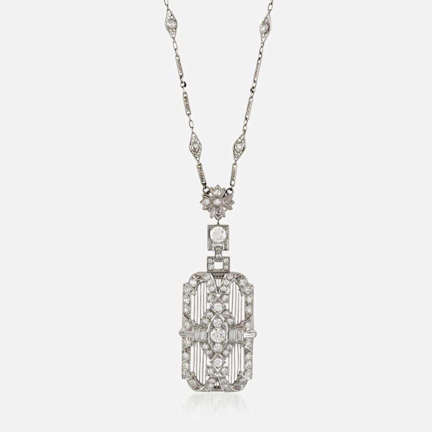 An Art Deco diamond and platinum necklace
