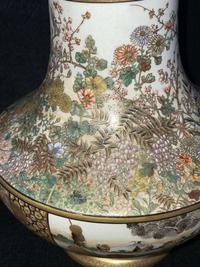 A finely-decorated Satsuma-type vase, Okamoto Ryozan 日本萨摩烧风格瓷瓶 亮山造 Meiji period ??
