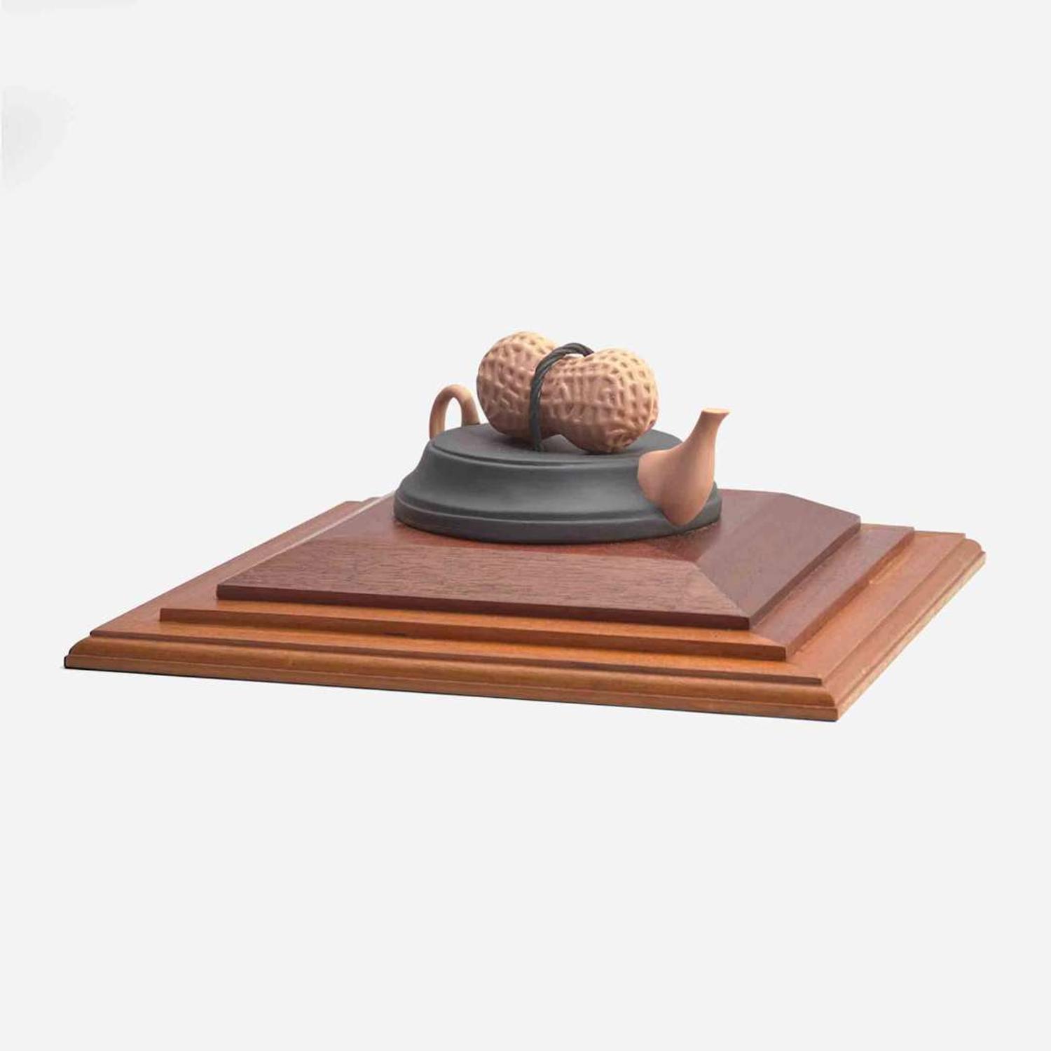 Lucian Pompili (American, b. 1942) Peanut Teapot, USA, 2005