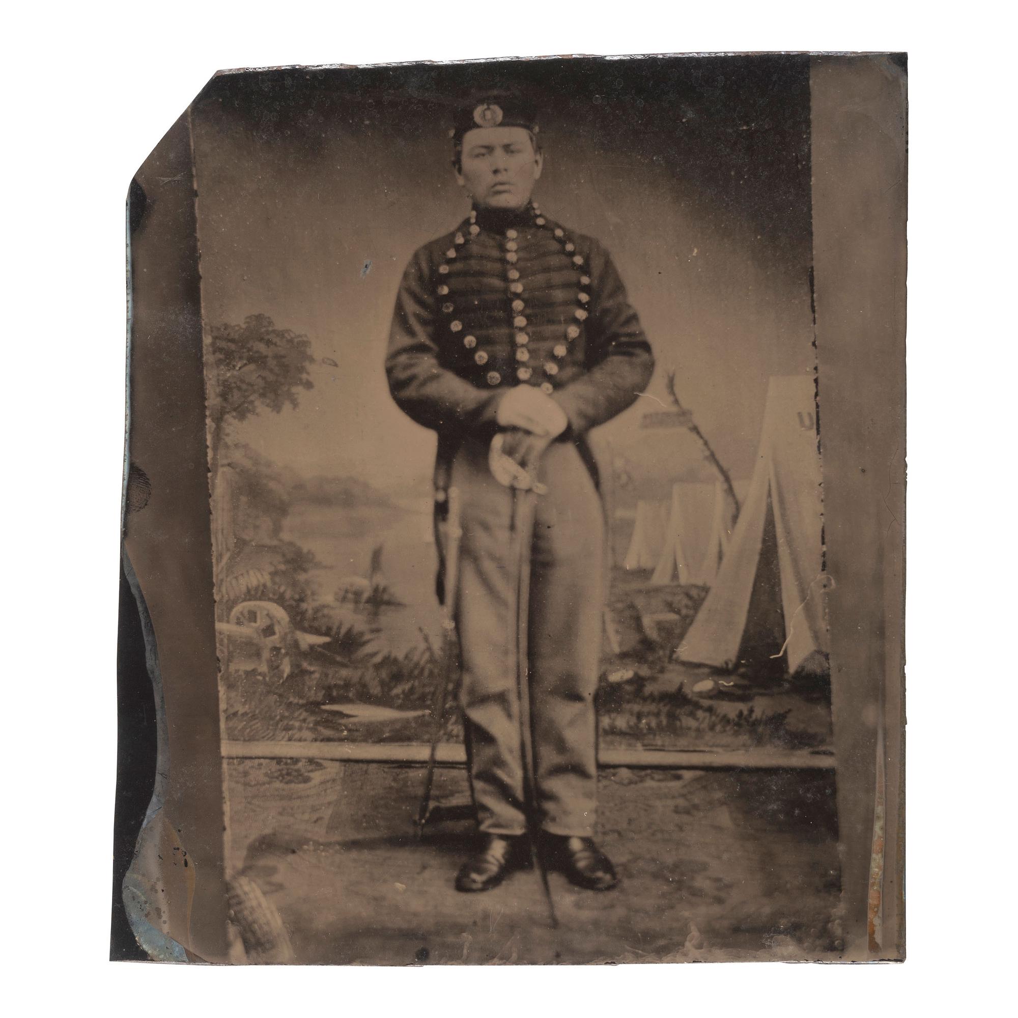 [Civil War] G roup of Five Ambrotypes and Tintypes of Uniformed Soldiers, incl. US Cavalrymen