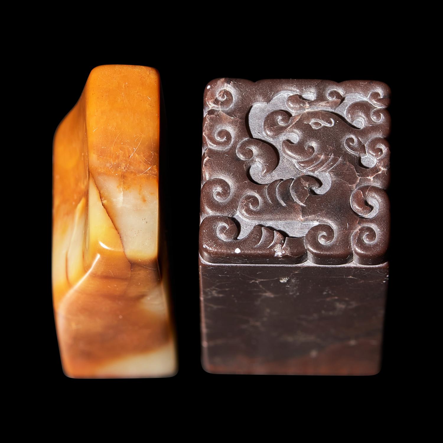 Two Chinese Carved Stone Seals — ‘巨來’款石印兩枚