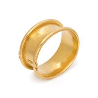 ELIZABETH LOCKE, YELLOW GOLD 'AMULET' BANGLE BRACELET