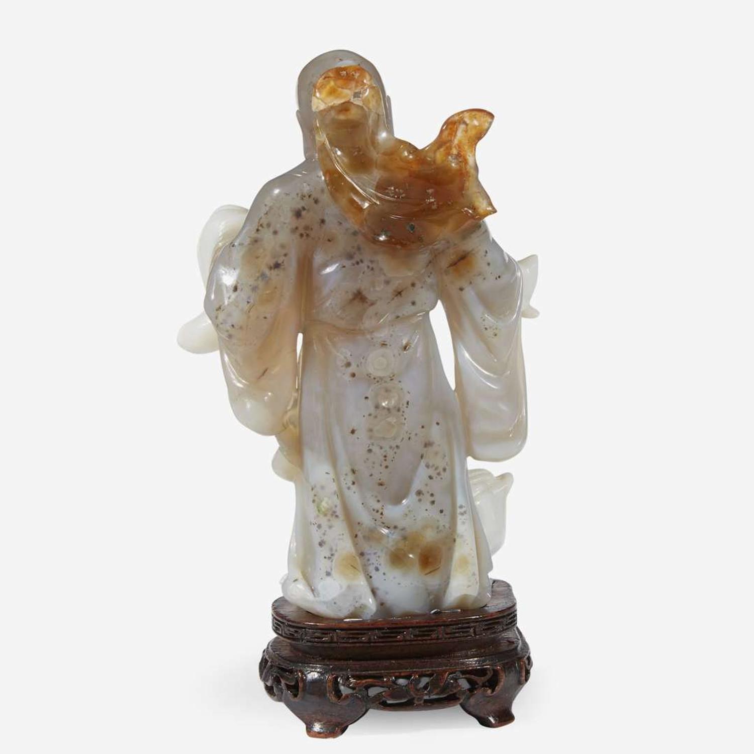 A Chinese carved agate figure of Wang Xizhi 玛瑙俏雕王羲之 20th century ????
