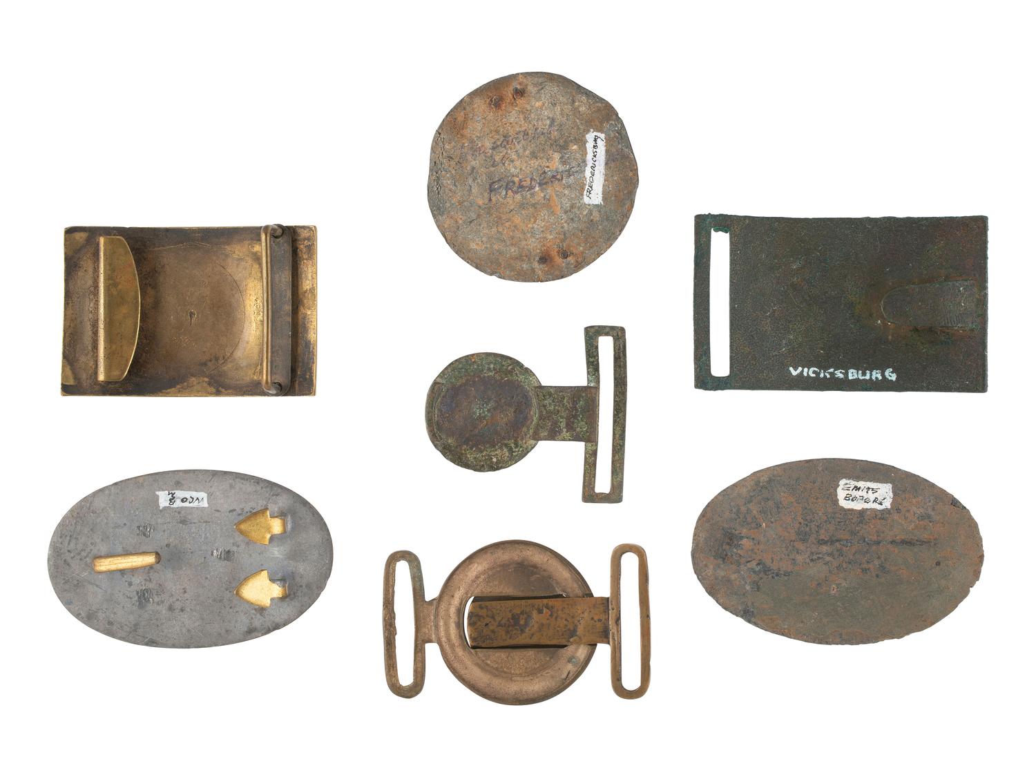 [MILITARIA]. 7 belt plates, incl. dug examples.