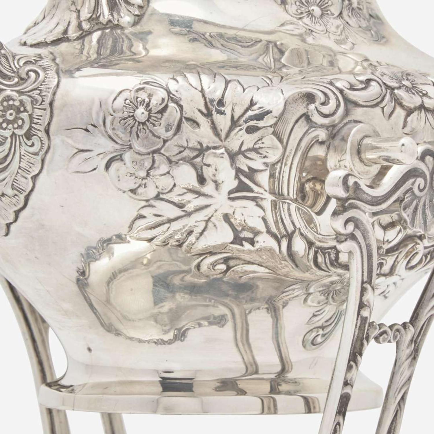 A sterling silver kettle-on-stand Gorham Mfg. Co., Providence, RI, 20th century