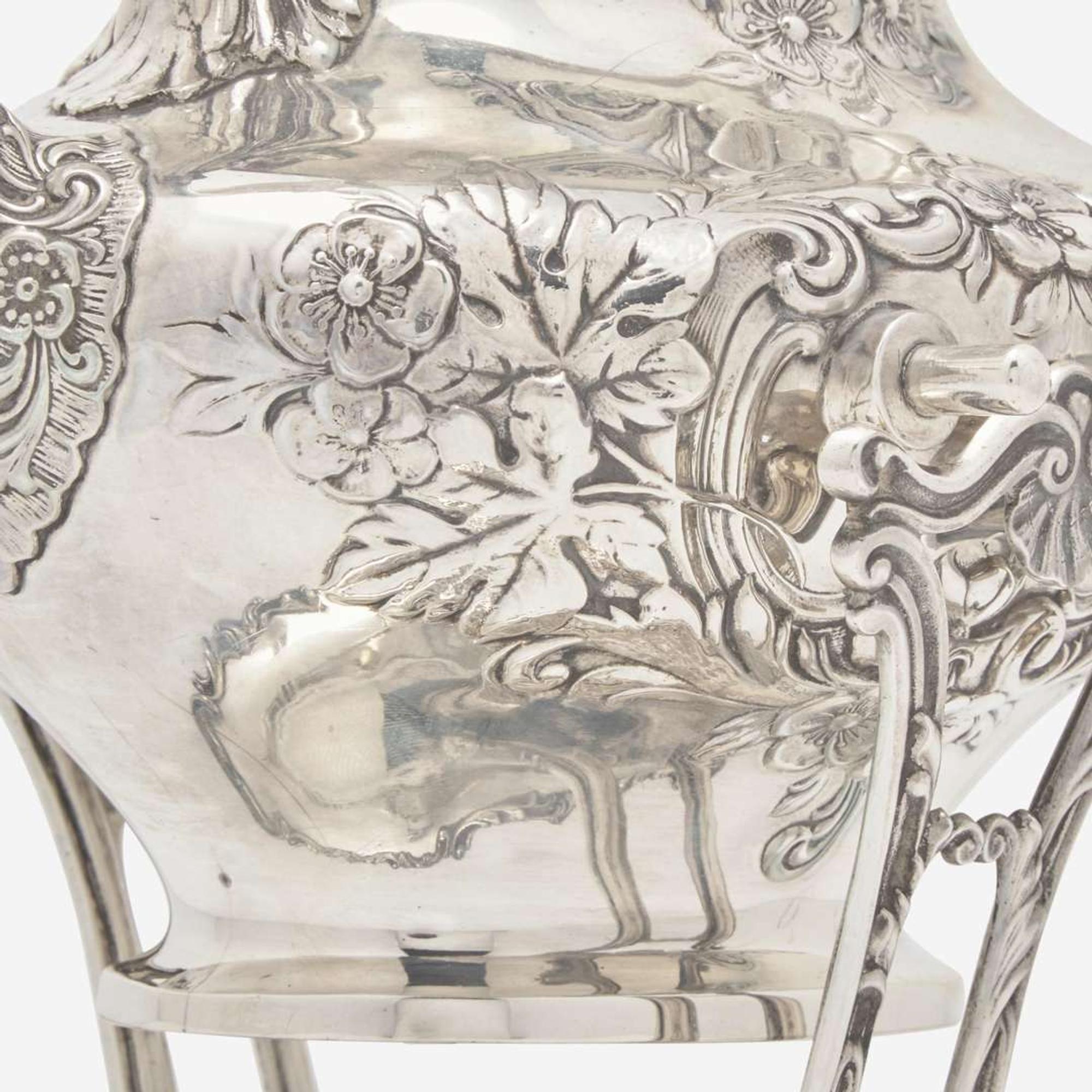 A sterling silver kettle-on-stand Gorham Mfg. Co., Providence, RI, 20th century