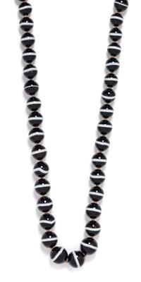 A Single Strand Graduated Banded Onyx Bead Necklace,