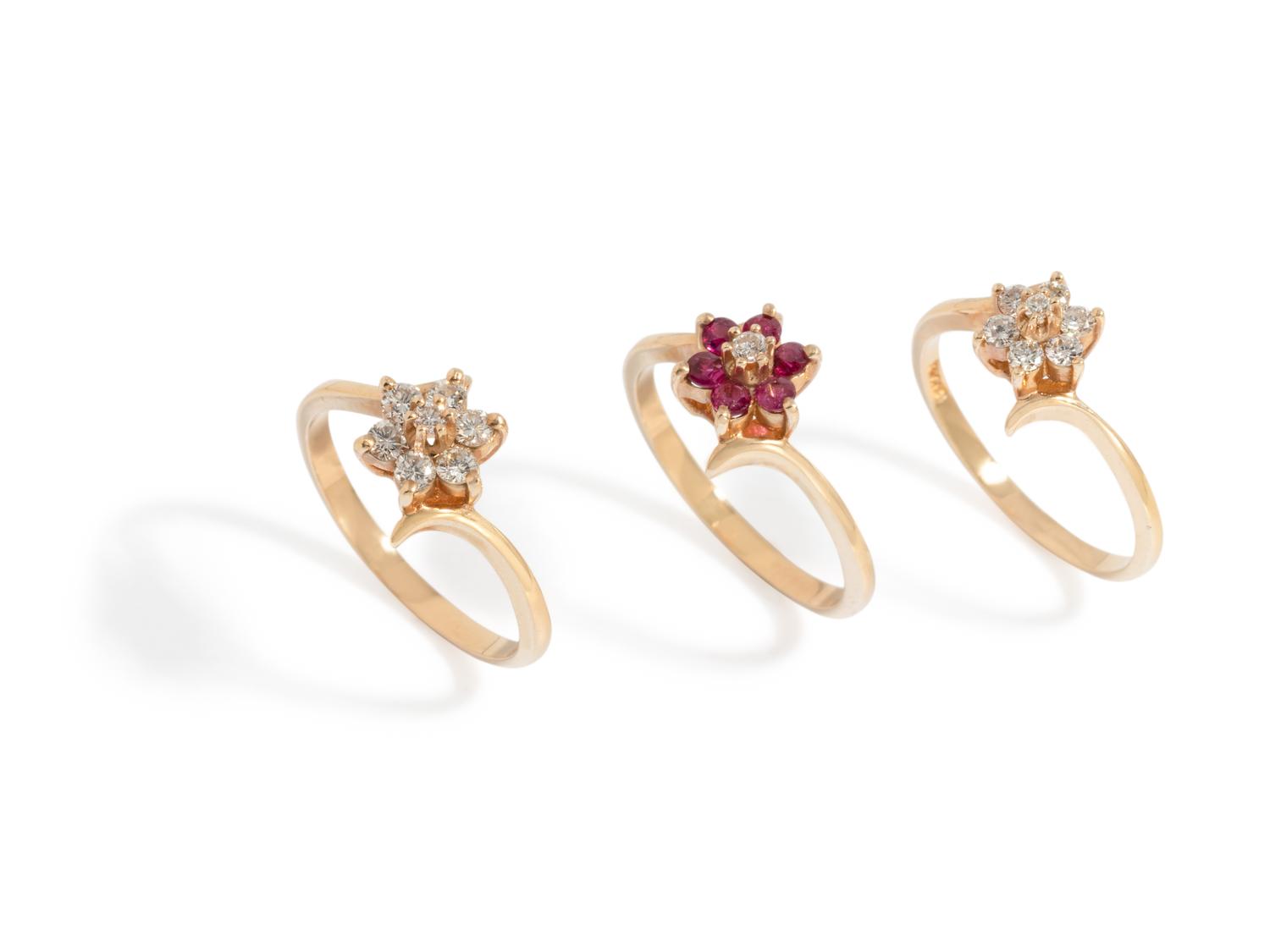 COLLECTION OF YELLOW GOLD, DIAMOND AND RUBY RINGS