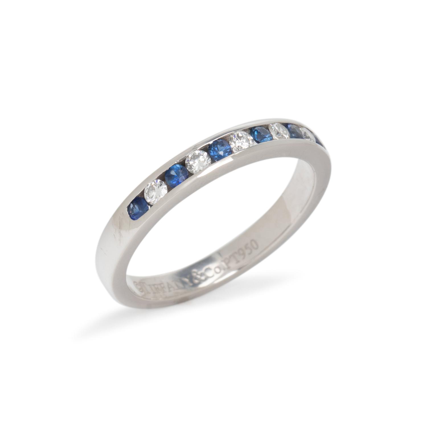 TIFFANY & CO., PLATINUM, DIAMOND AND SAPPHIRE RING