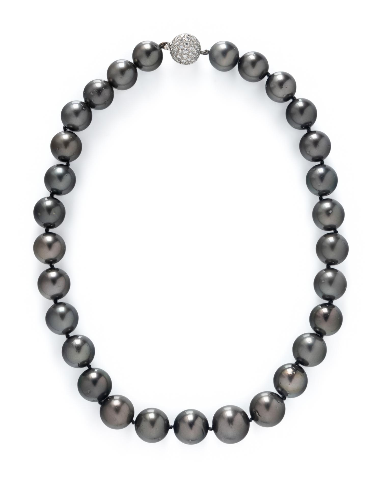 CULTURED GRAY PEARL AND DIAMOND NECKLACE
