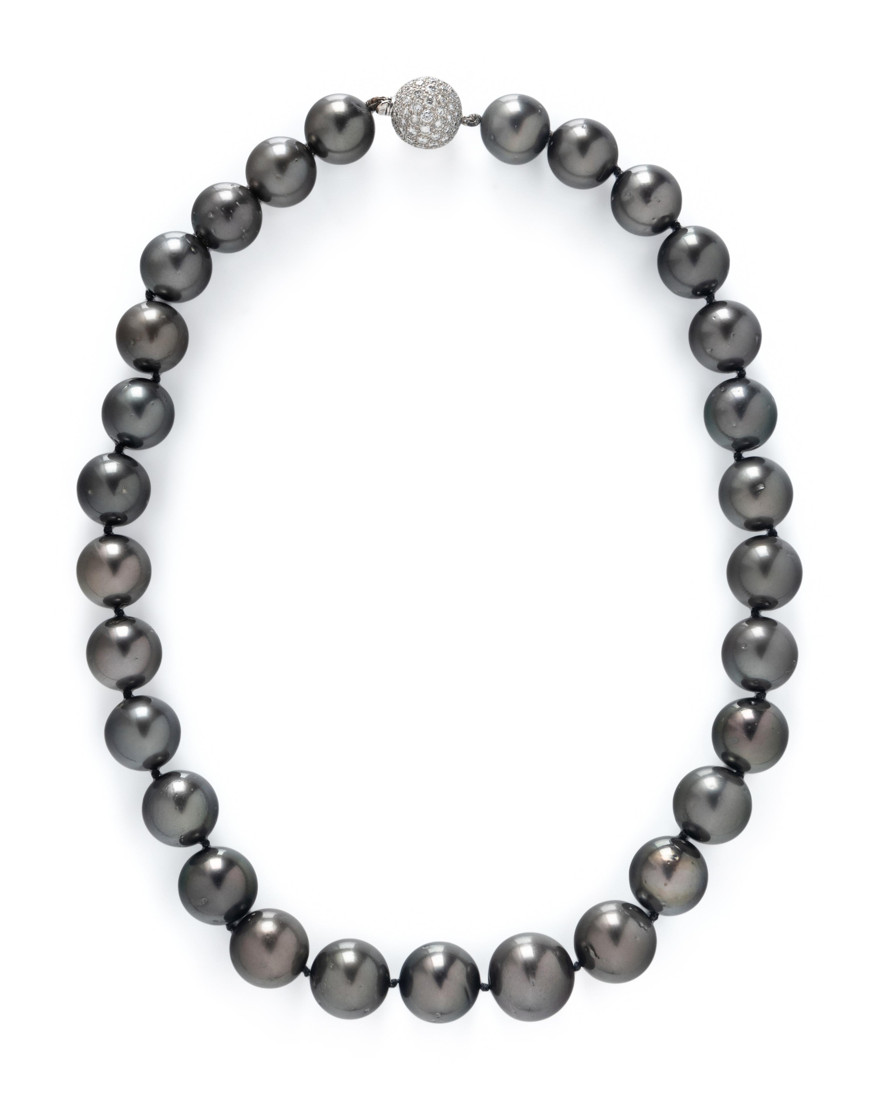 CULTURED GRAY PEARL AND DIAMOND NECKLACE