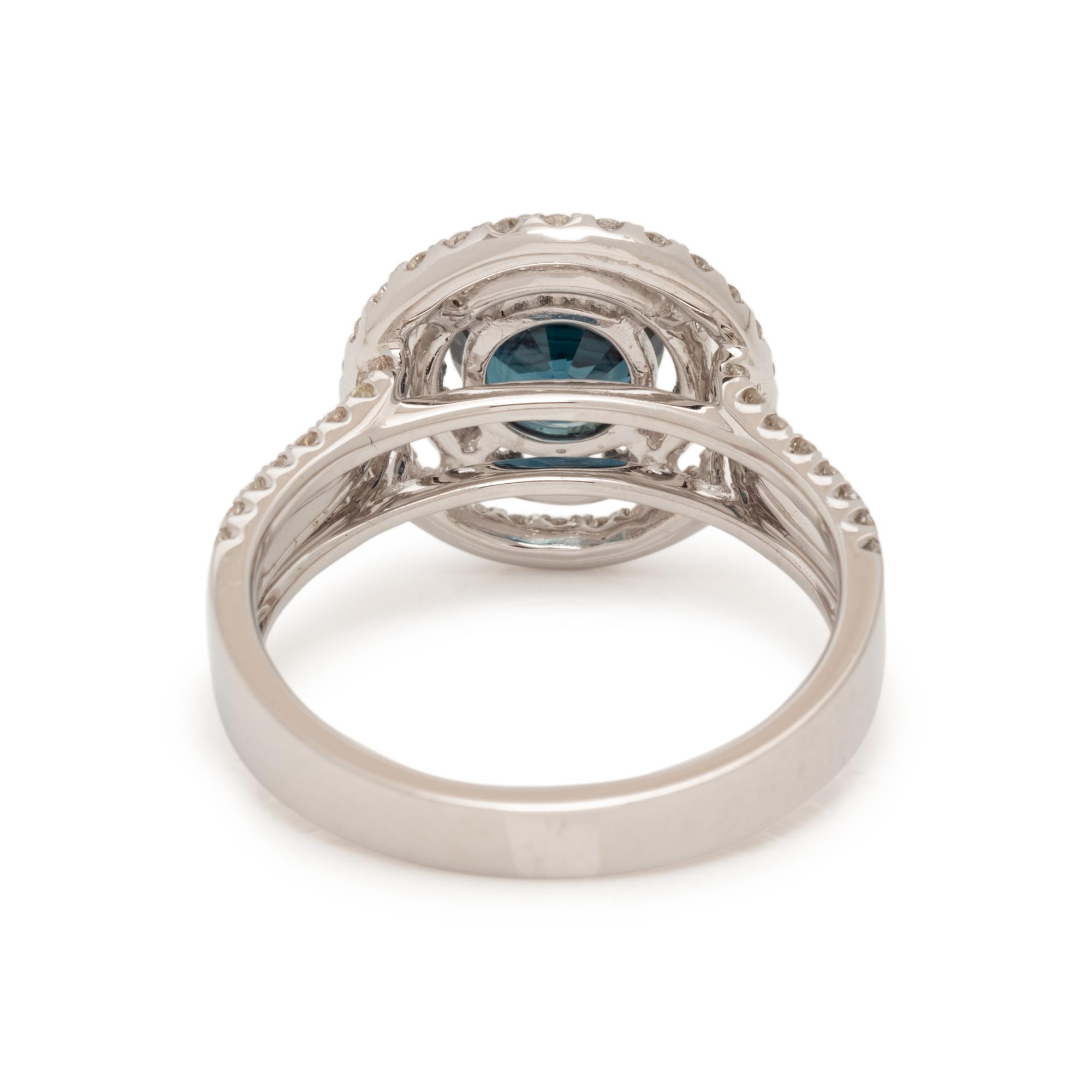 SAPPHIRE AND DIAMOND RING