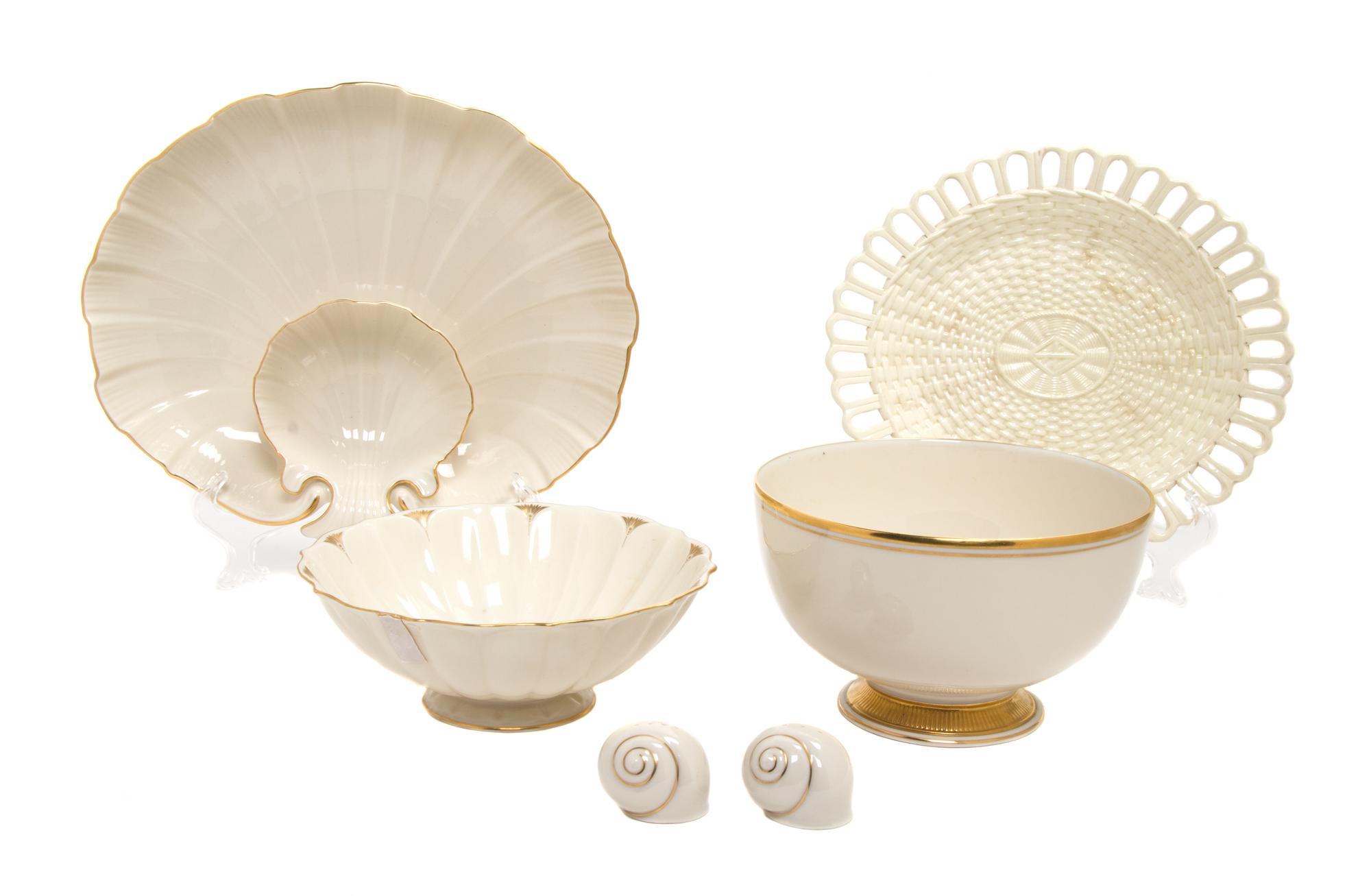 Four English Porcelain Articles Length of largest 10 1/4 inches. — 20TH CENTURY