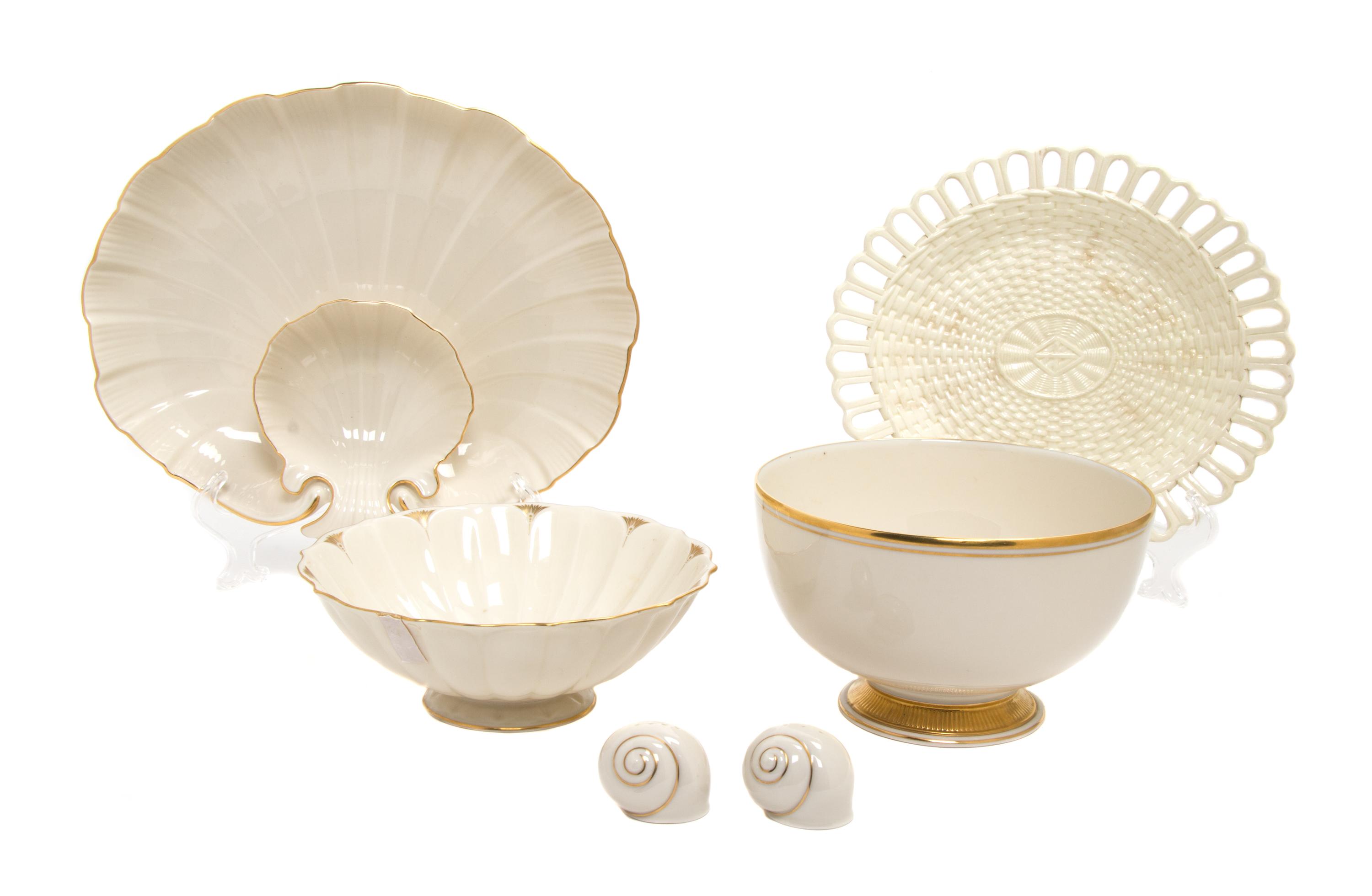Four English Porcelain Articles Length of largest 10 1/4 inches. — 20TH CENTURY