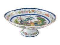 A Mason's Ironstone Chinoiserie-Decorated Partial Dinner Service
