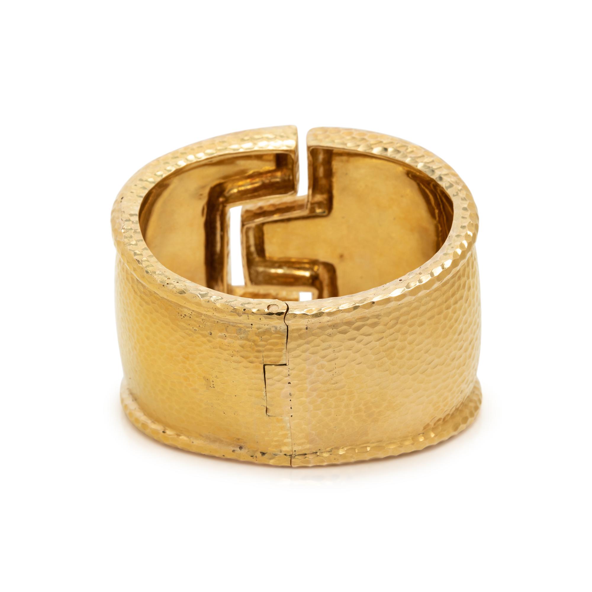 DAVID WEBB, YELLOW GOLD BANGLE BRACELET