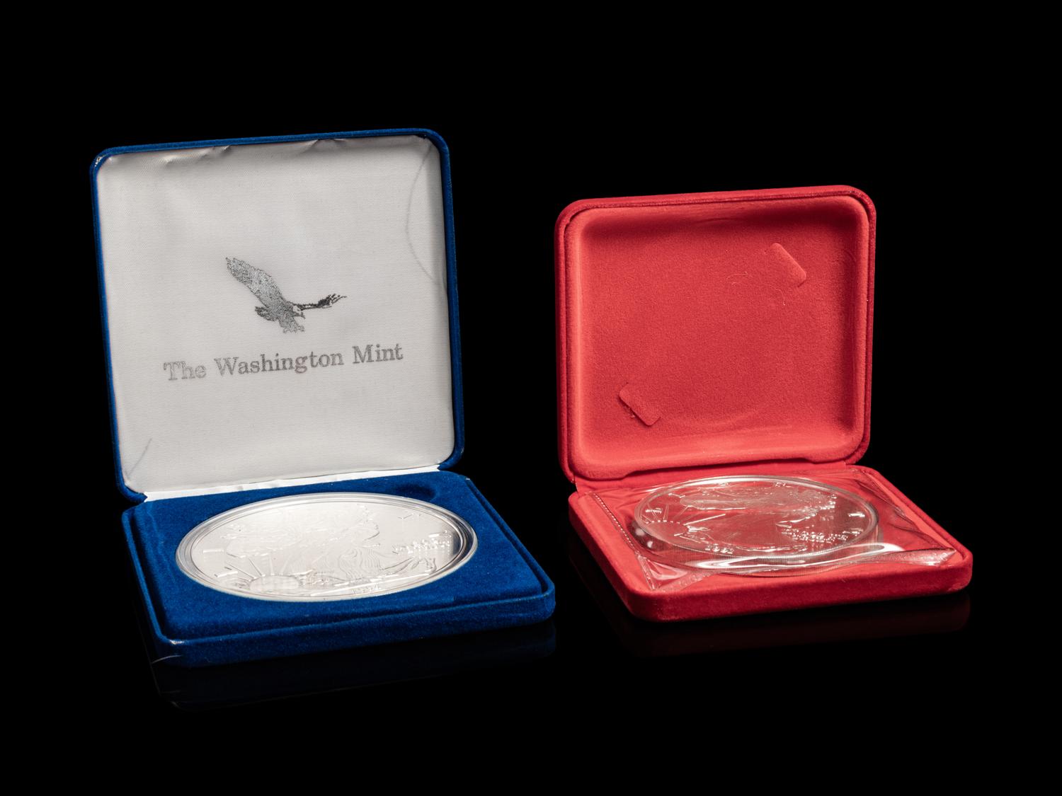 [PRIVATE ISSUE] Two 1-Pound Silver Rounds