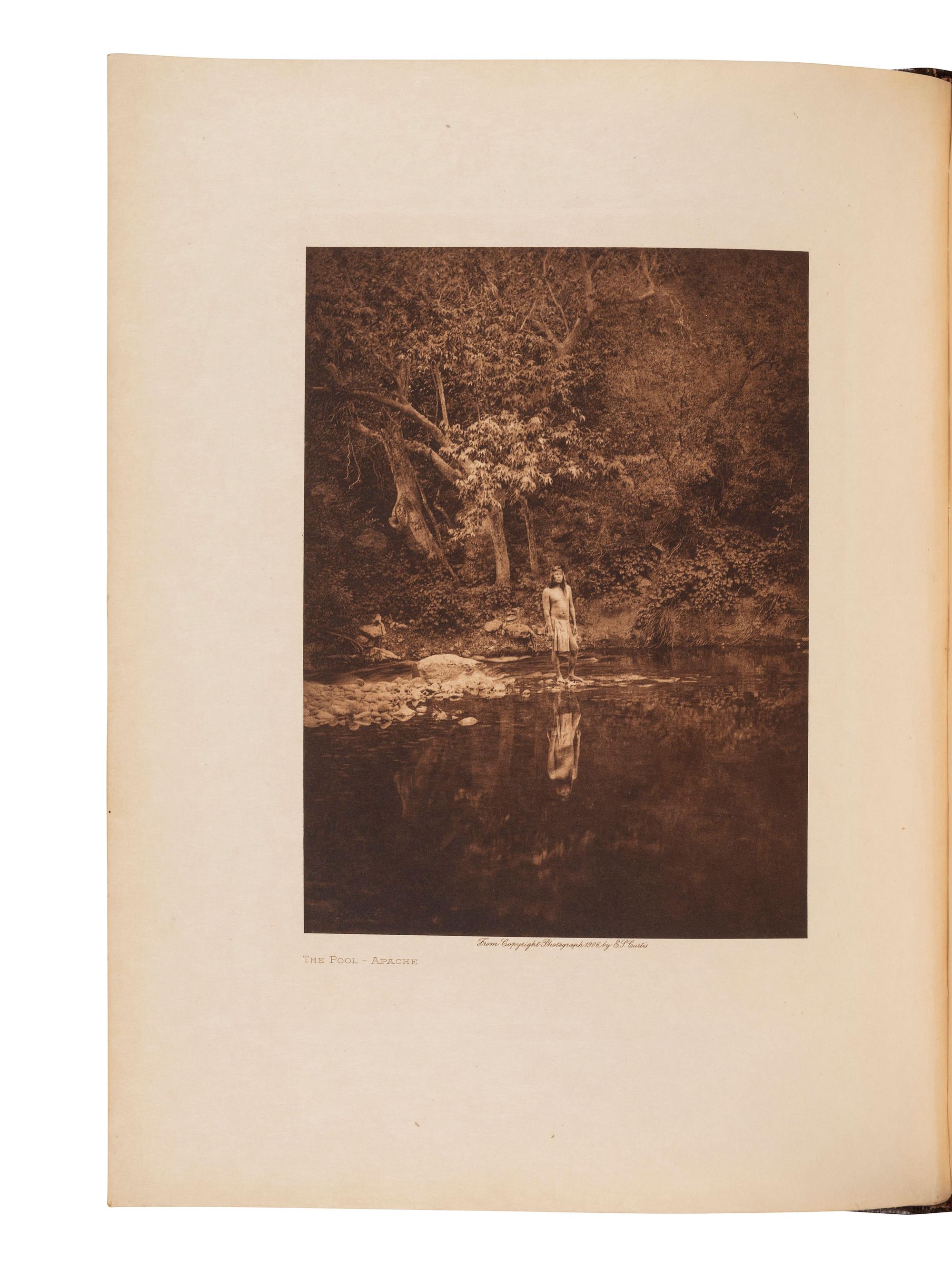 CURTIS, Edward (1868-1952). The North American Indian. Being a Series of Volumes Picturing and Describing the Indians of the United States and Alaska. Cambridge, MA: University Press, 1907. Volume 1.