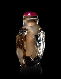 A Carved Silhouette Agate Snuff Bottle