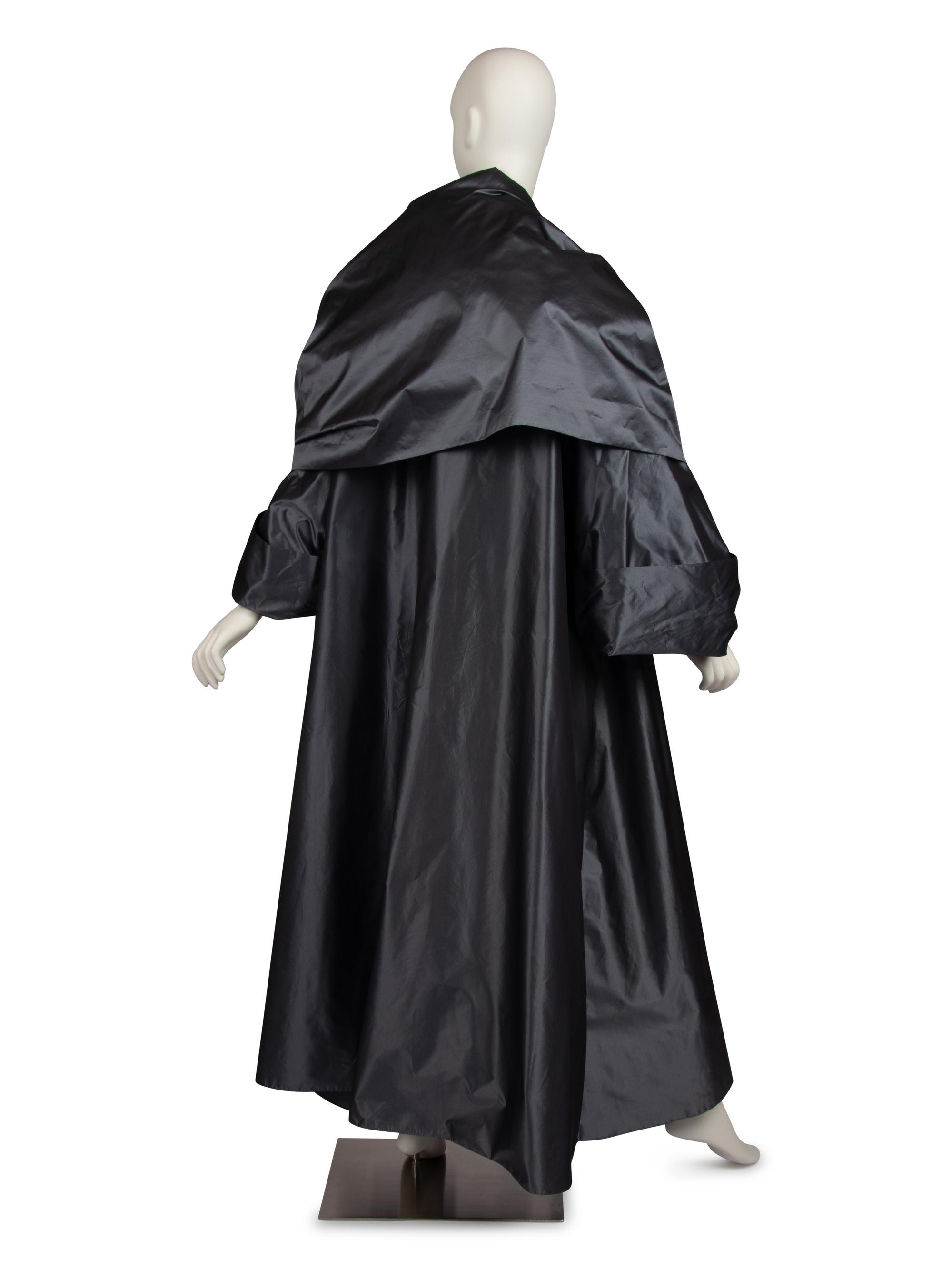 Christian Dior Haute Couture Silver Taffeta Coat, Autumn/Winter 1988-89