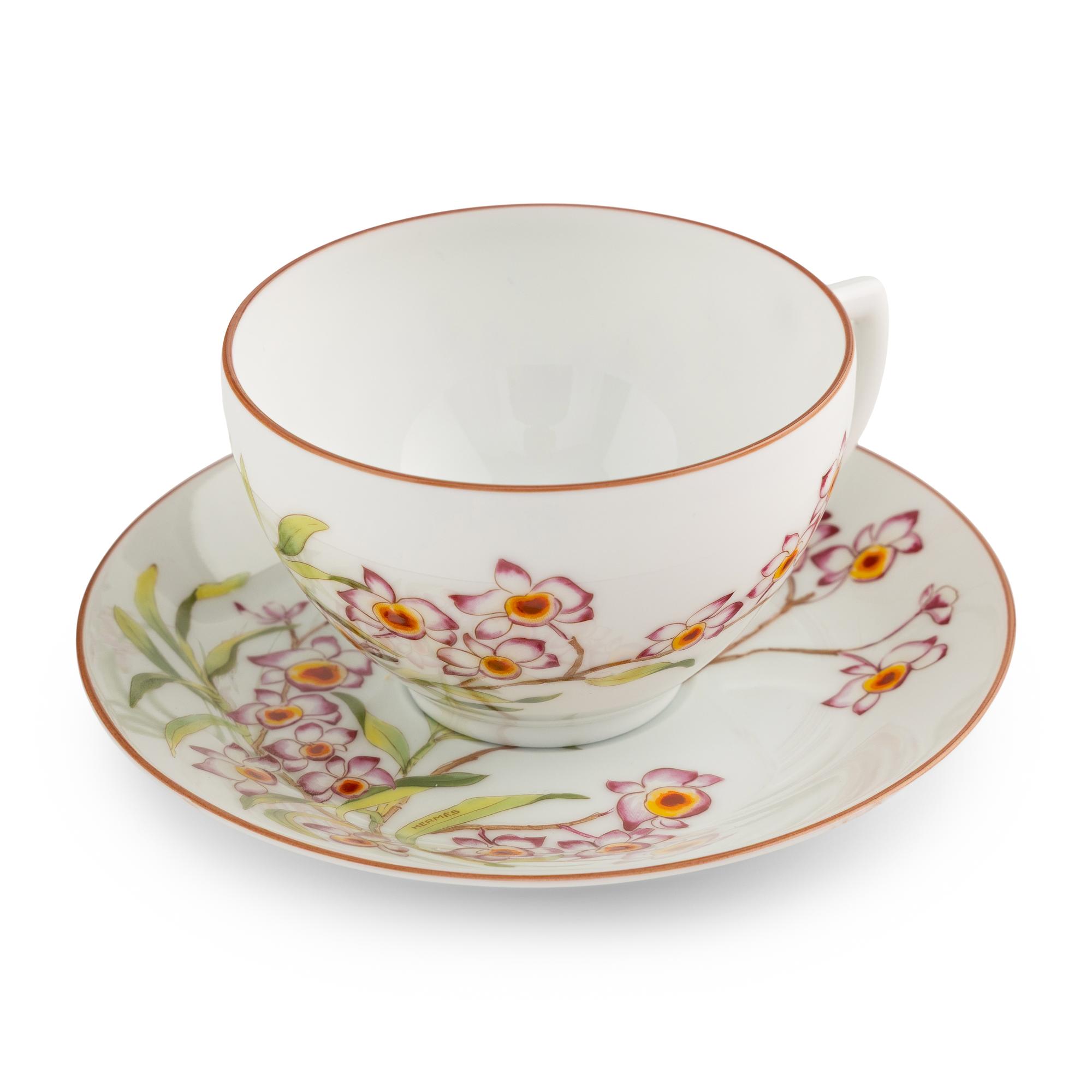 A Group of Hermès Porcelain Table Articles