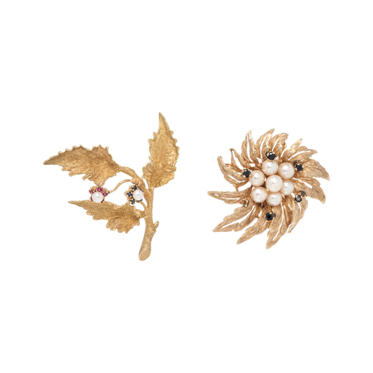 COLLECTION OF YELLOW GOLD, GEMSTONE AND CULTURED PEARL BROOCHES