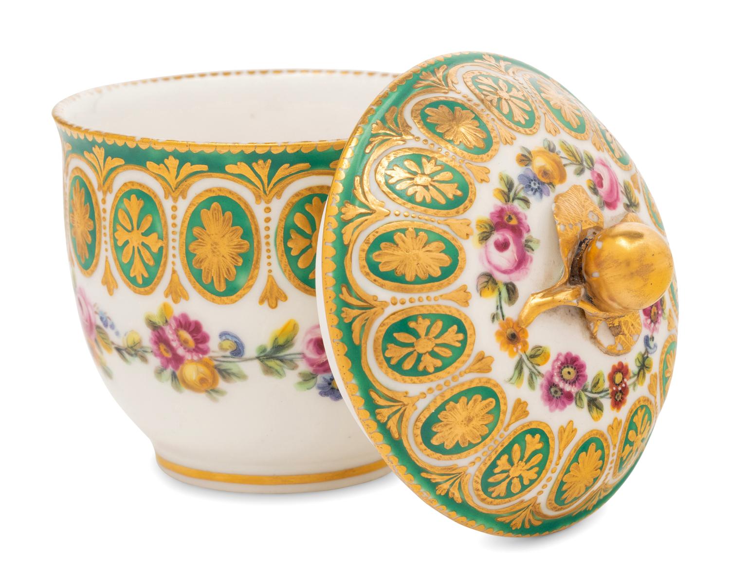 A Sèvres Green-Ground Porcelain Sugar Bowl and Cover ( Pot à Sucre 'Bouret' et son Couvercle, 2ème Grandeur )