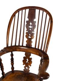 An English Yew Windsor Chair