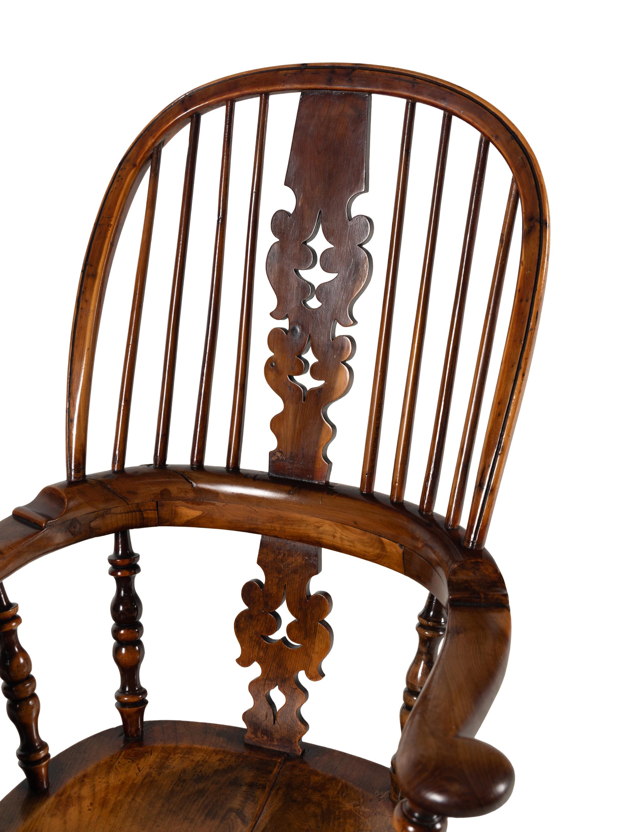 An English Yew Windsor Chair