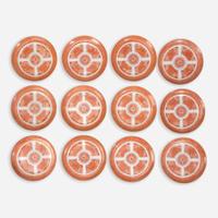 A set of twelve Chinese Export porcelain Orange Fitzhugh dinner plates circa 1800