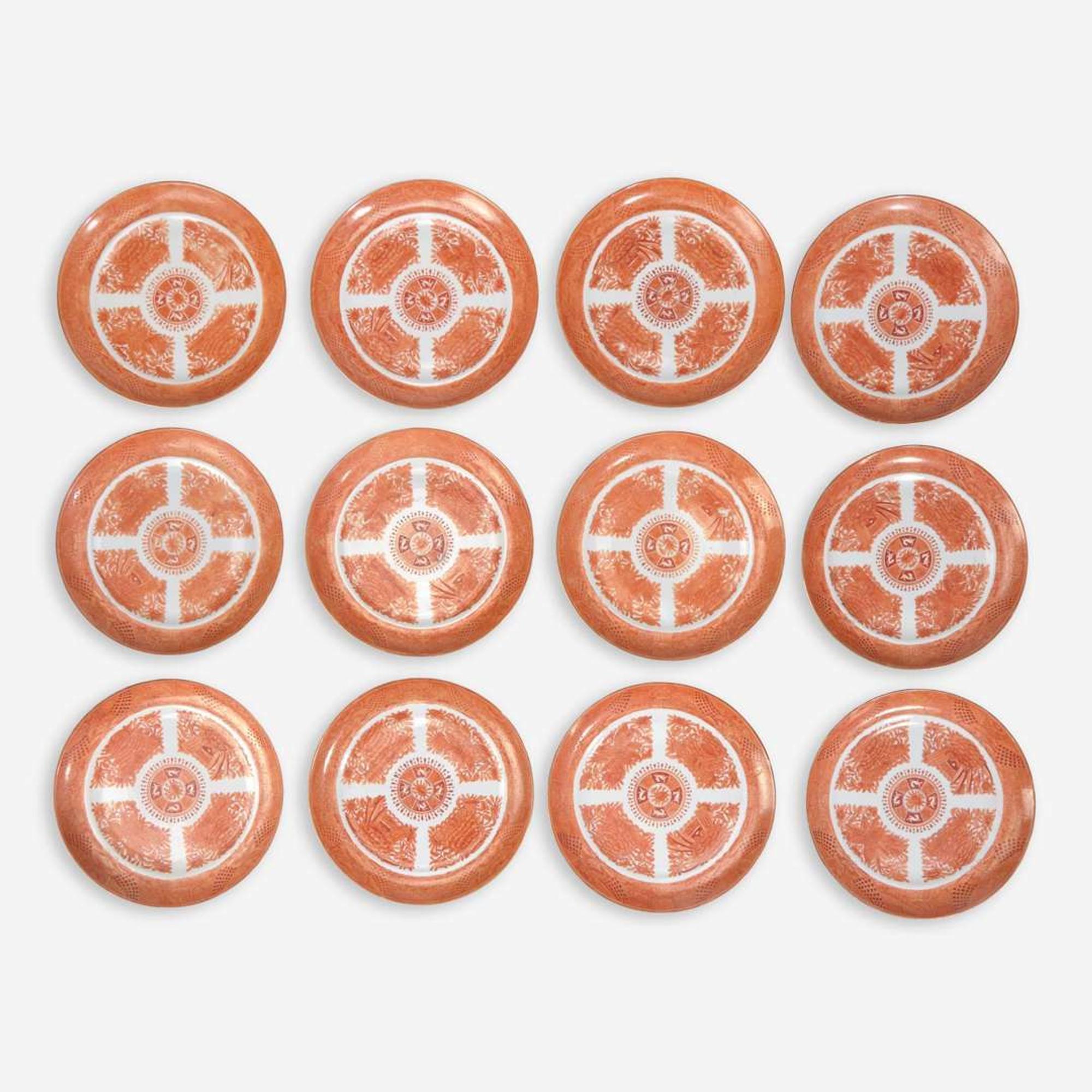 A set of twelve Chinese Export porcelain Orange Fitzhugh dinner plates circa 1800