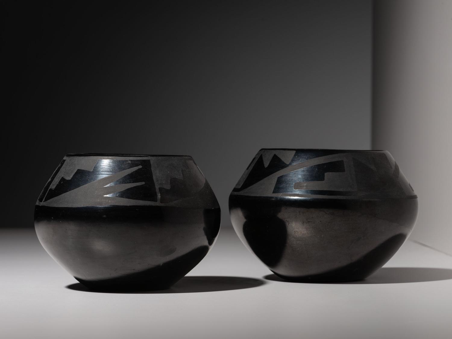 Blackware Pottery 1925-1943