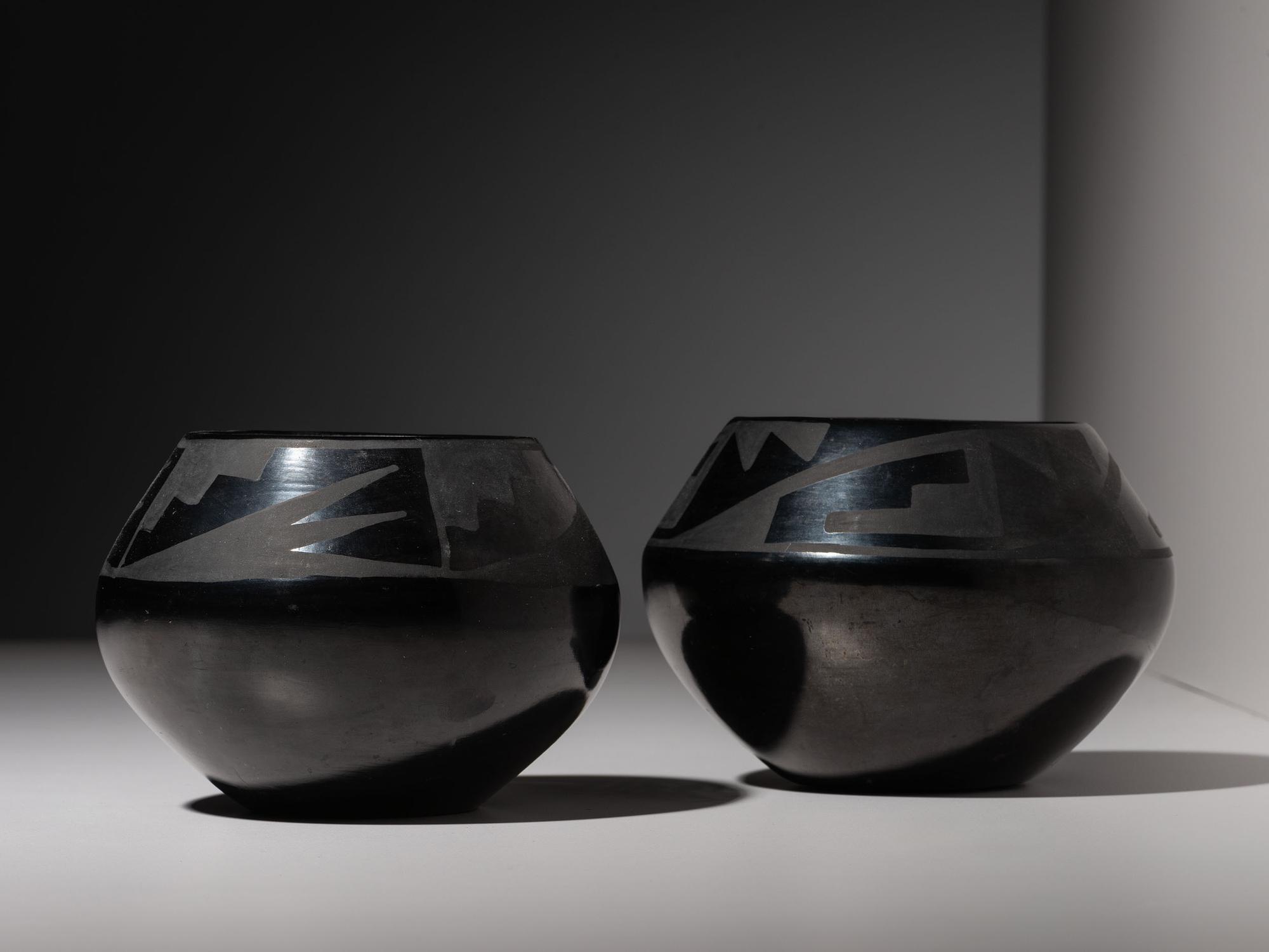 Blackware Pottery 1925-1943