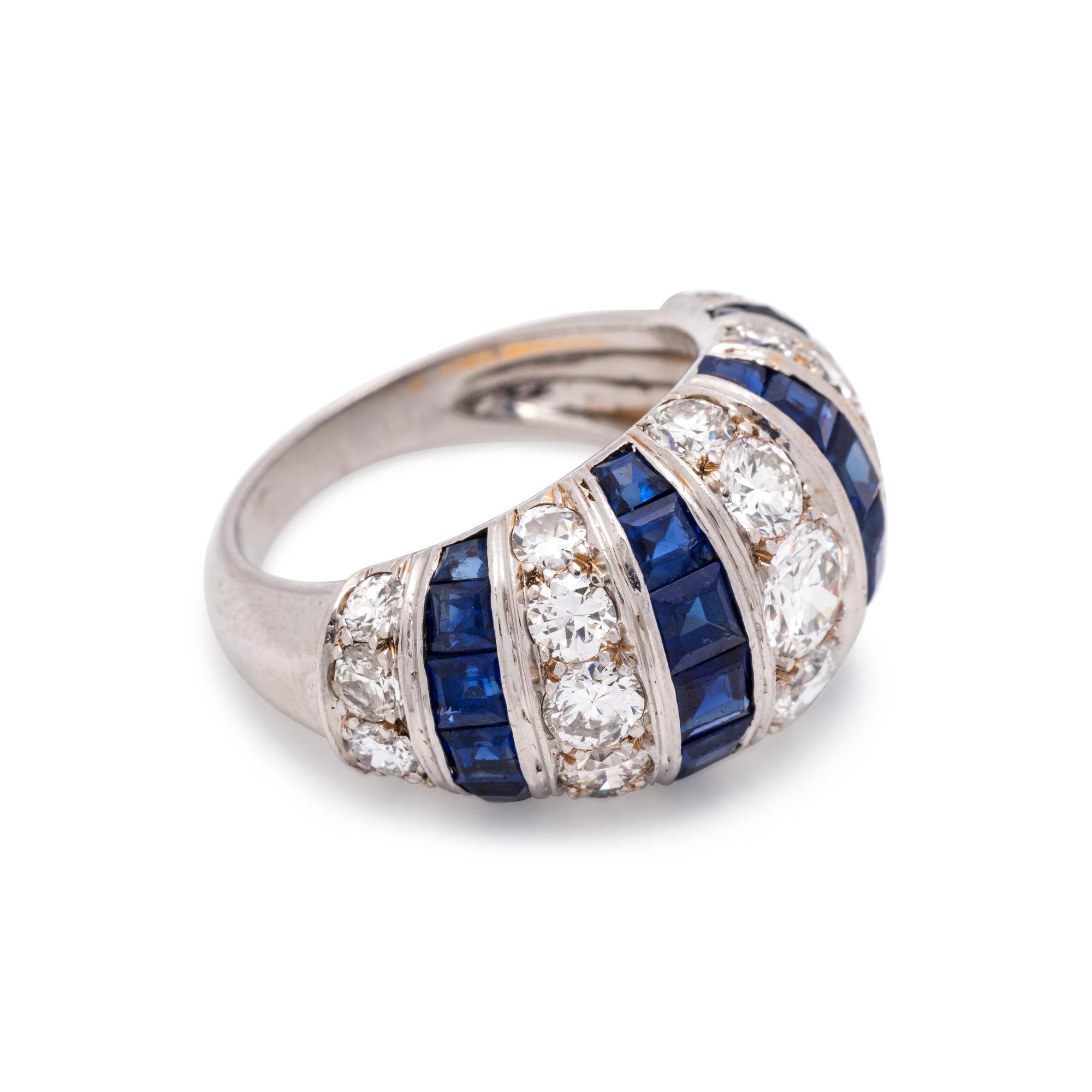 SAPPHIRE AND DIAMOND RING