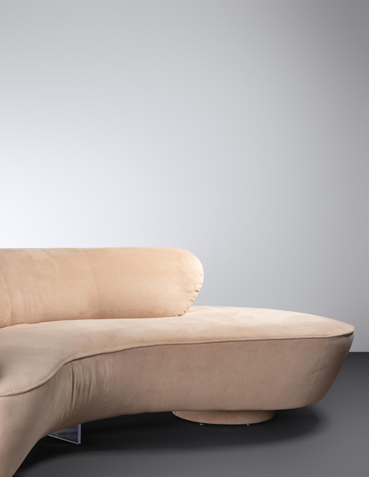 Sofa Directional, USA