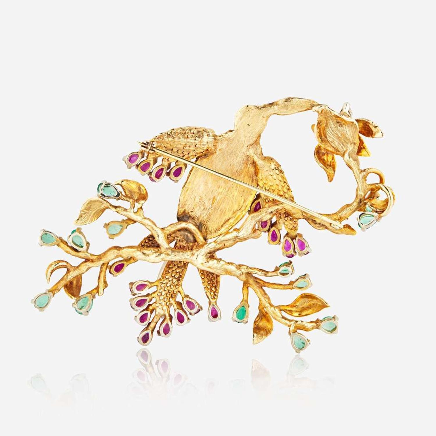 An 18K Yellow Gold and Gemstone Brooch