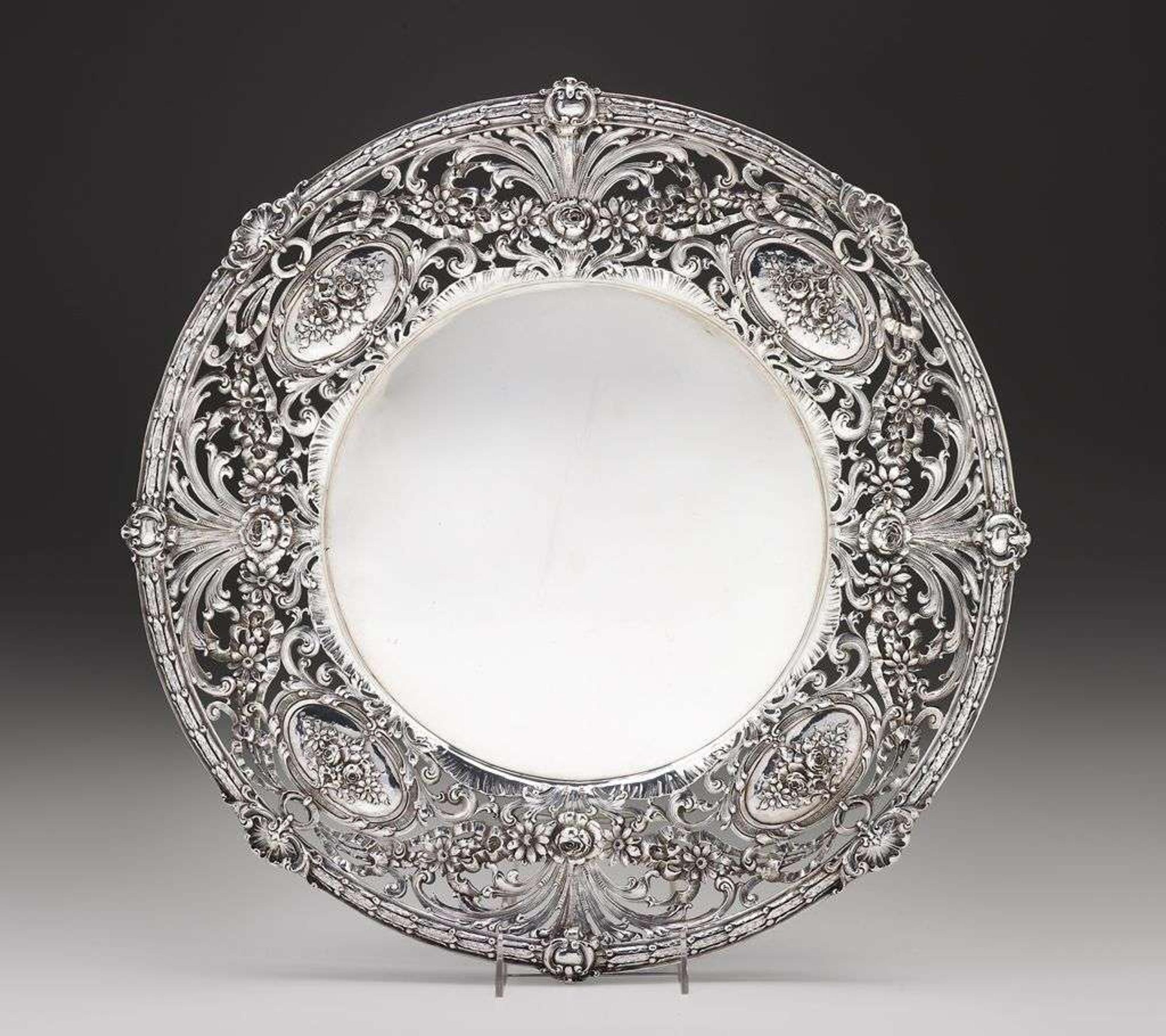 Sterling silver tray redlich & co., new york, late 19th/early 20th century