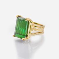 An 18K Yellow Gold, Green Tourmaline, and Diamond Ring