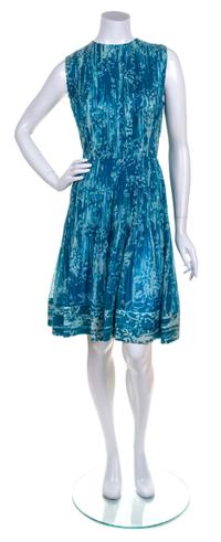 An Oscar de la Renta Teal Silk Pleated Dress, Size: 8.