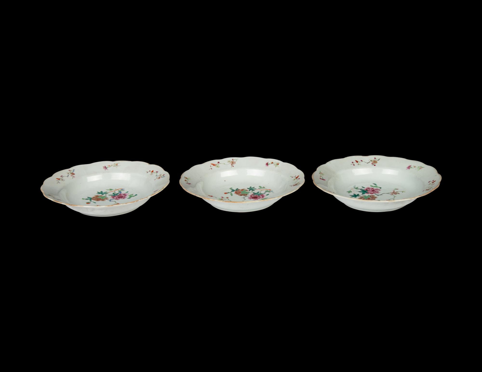 A Set of Three Chinese Export Famille Rose Porcelain Plates