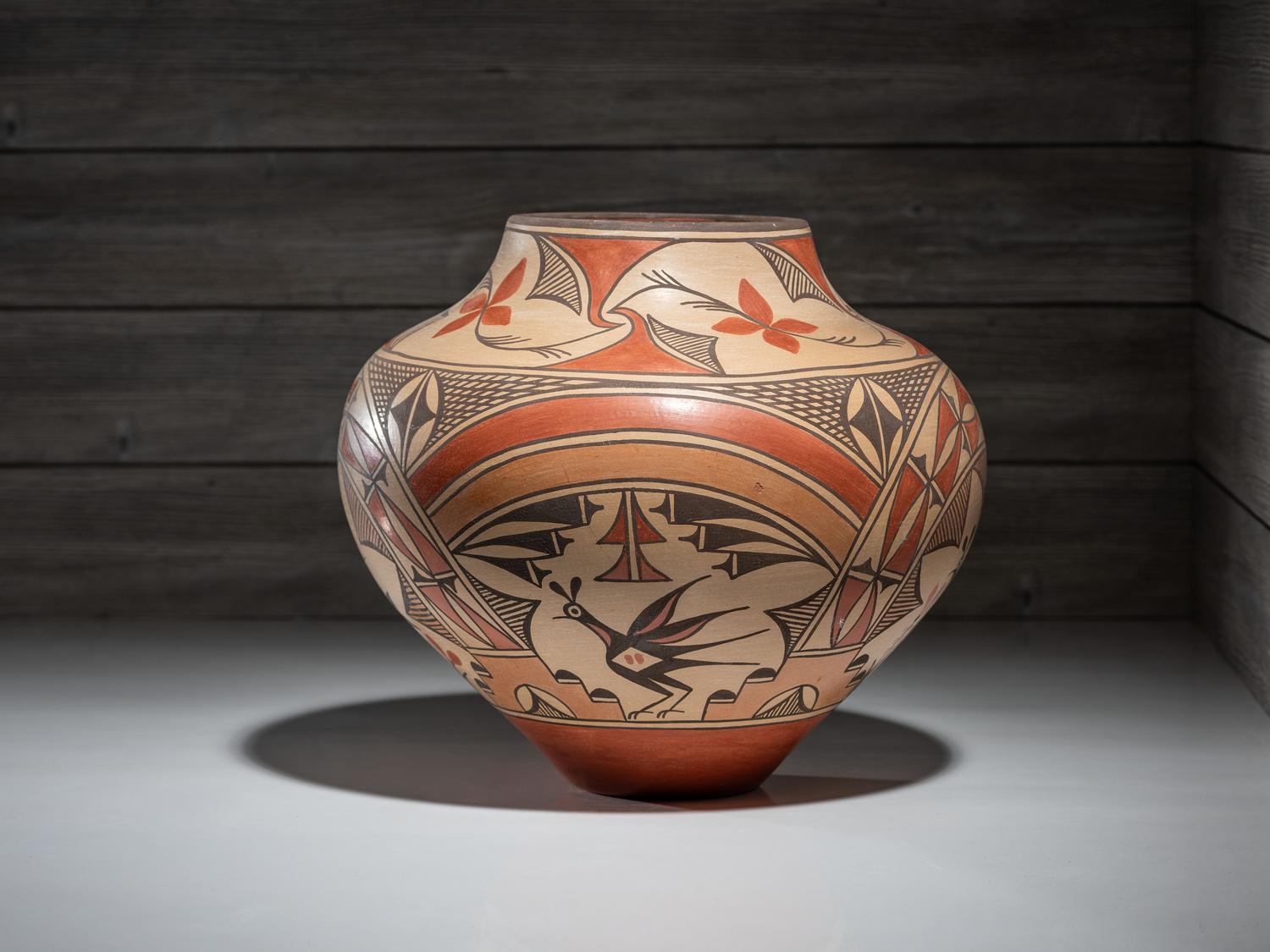 Four-Color Pottery Olla