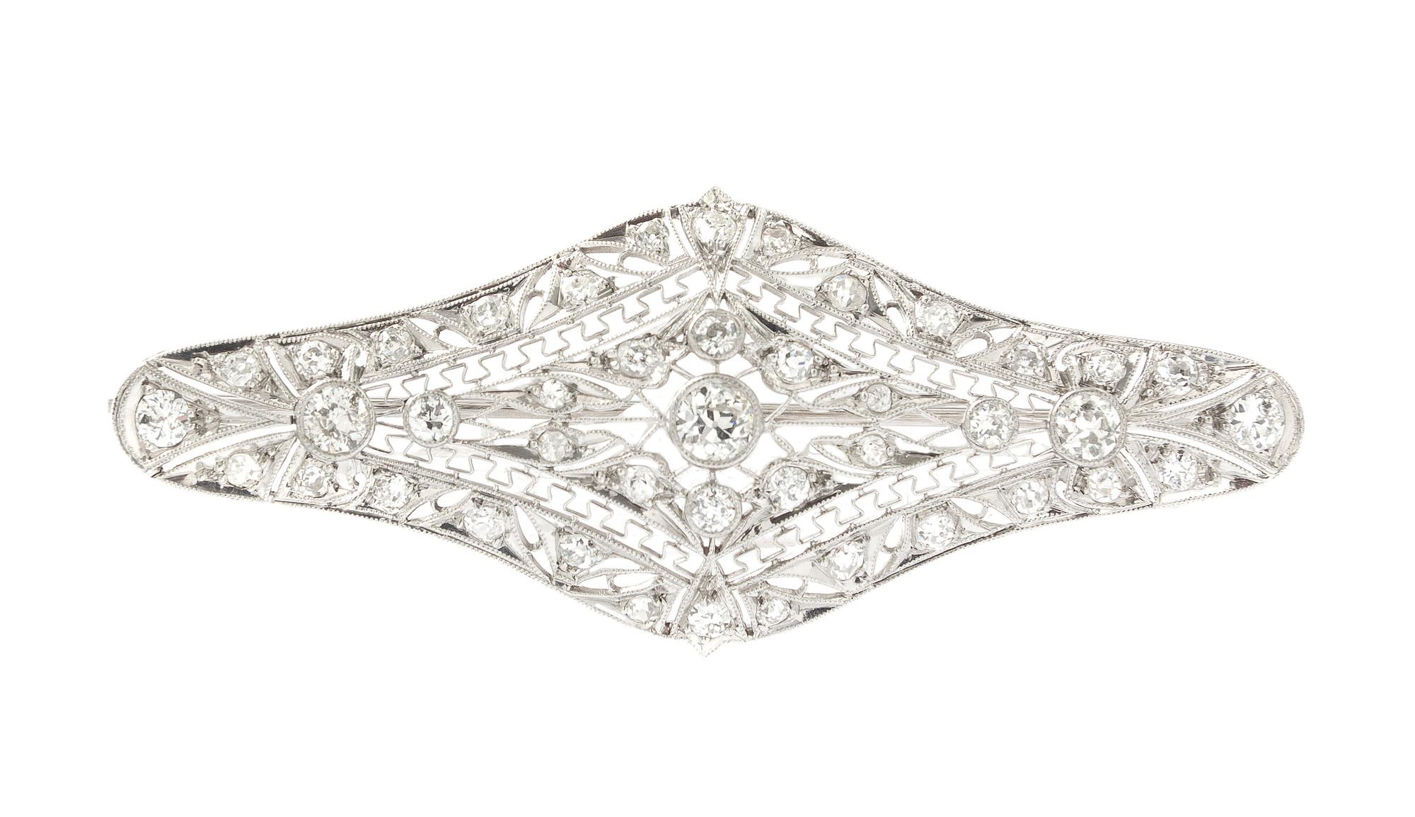 An Antique Platinum and Diamond Brooch, 6.30 dwts.