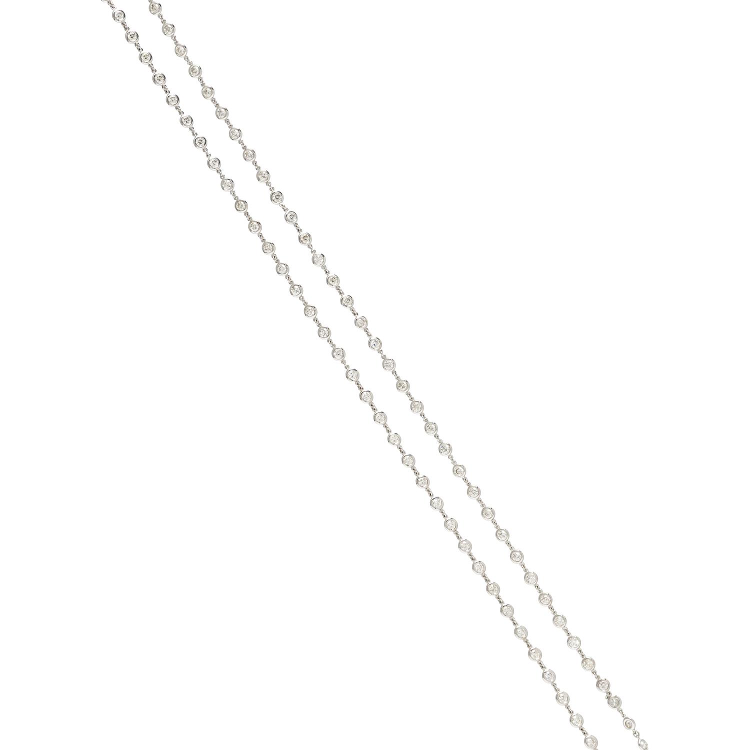 DIAMOND AND WHITE GOLD STATION NECKLACE