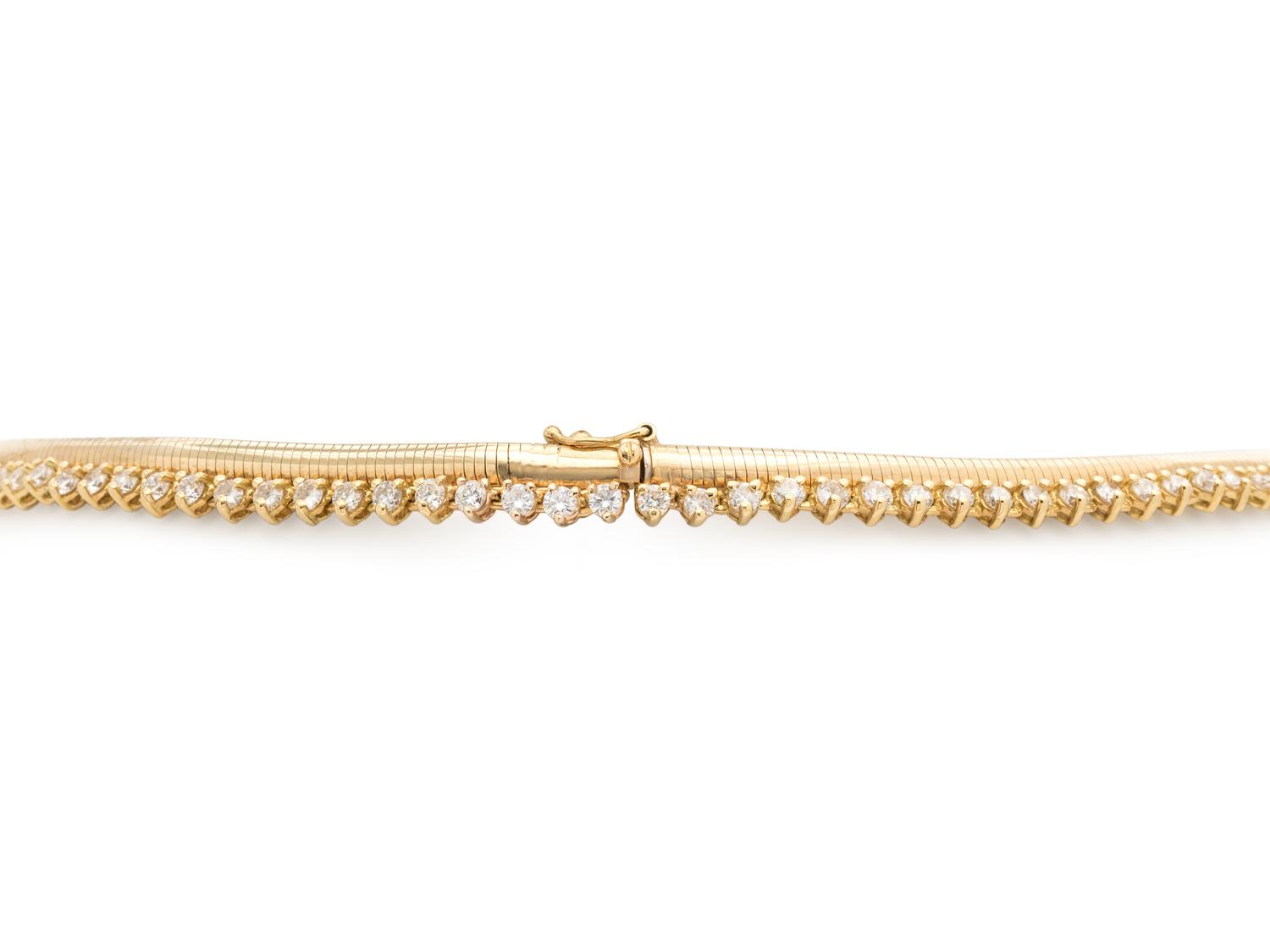 YELLOW GOLD AND DIAMOND NECKLACE