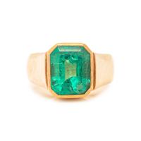 EMERALD RING
