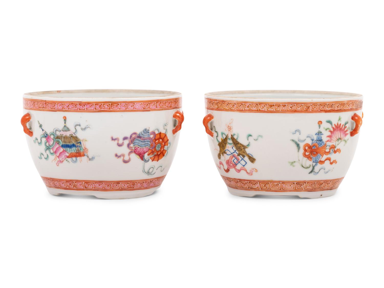 A Pair of Chinese Famille Rose Porcelain Bowls