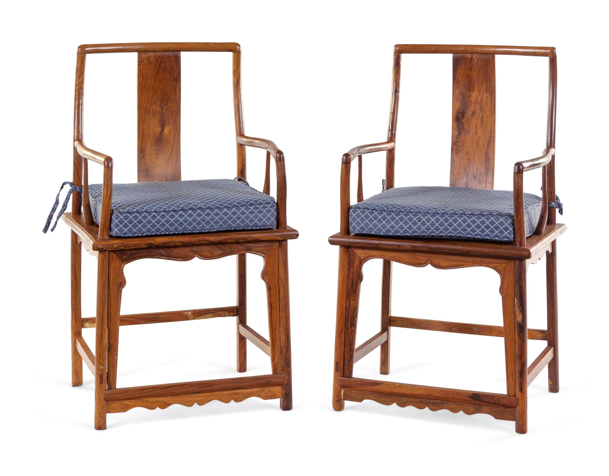 A Pair of Huanghuali Continuous-Back Arm Chairs, Nanguanmaoyi
