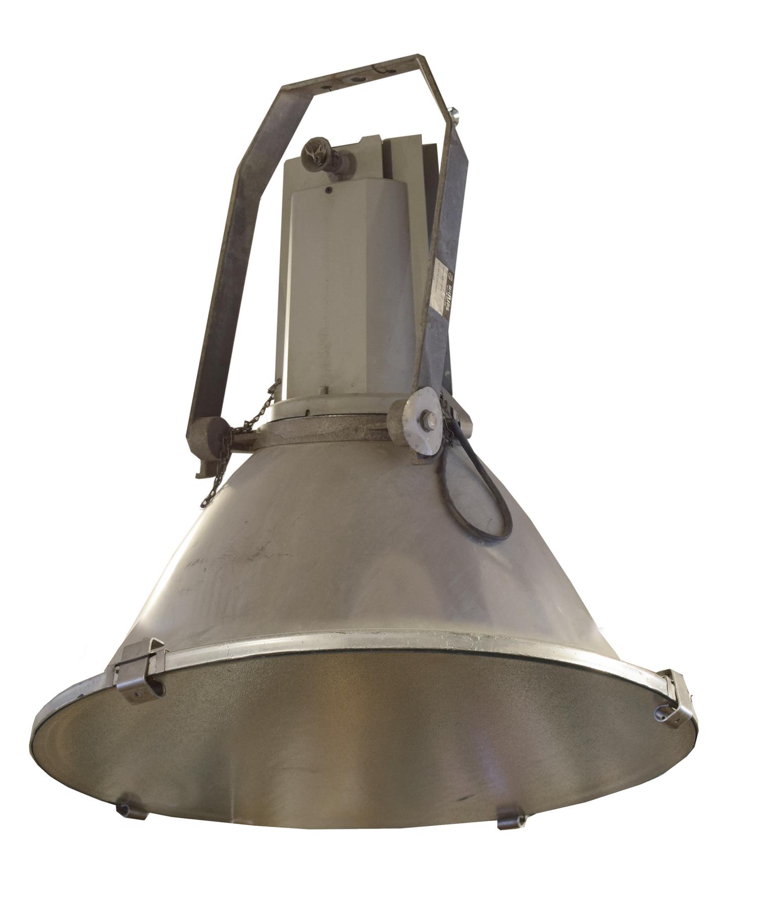 A Philips HNF 206 Floodlight 18" W x 18" D x 33" H — United States, Circa 1940