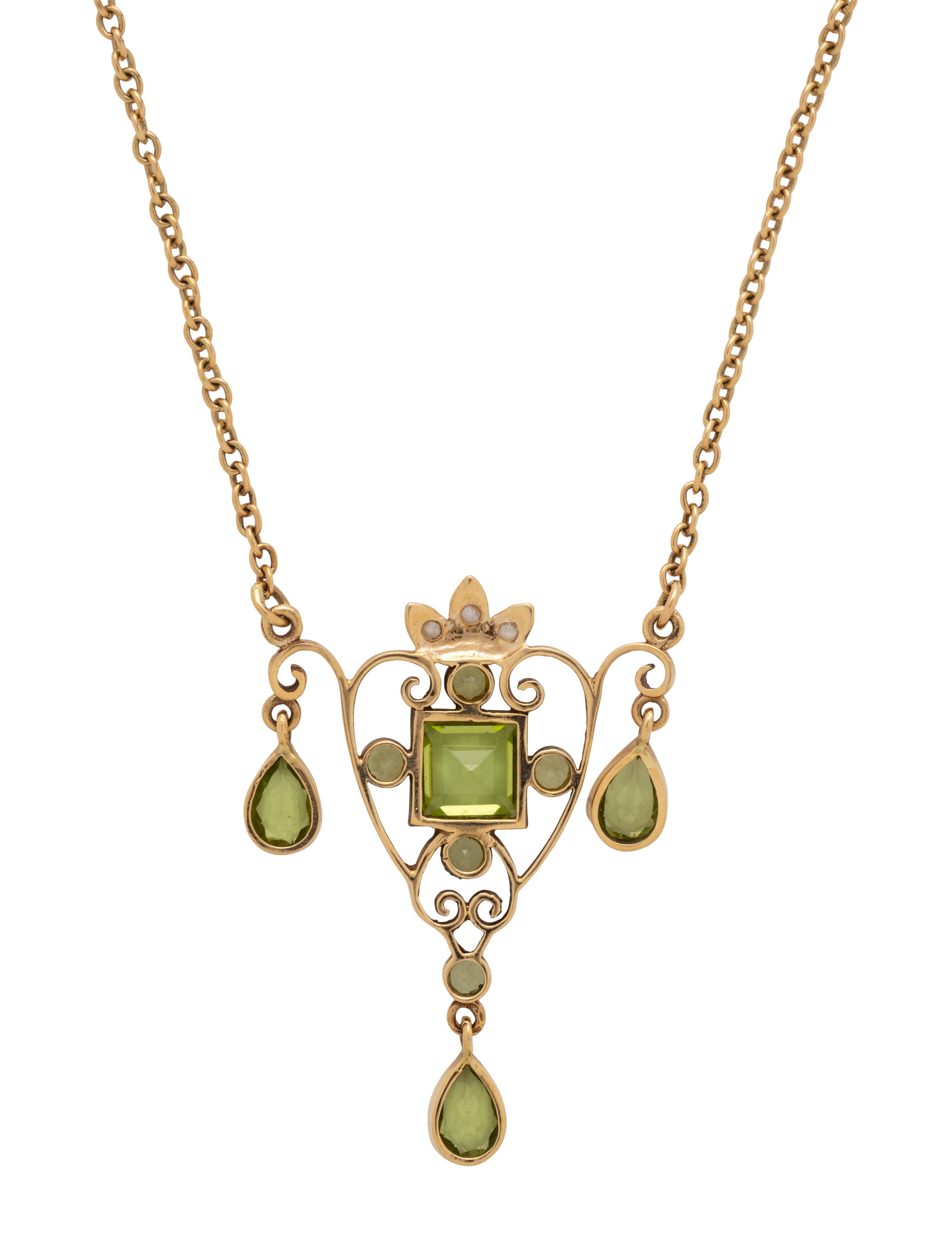 YELLOW GOLD AND PERIDOT NECKLACE